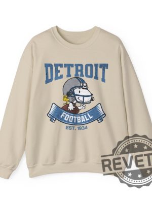 Peanuts Snoopy Detroit Lions Sweatshirt Hoodie T Shirt Crewneck Charlie Brown Gift For Detroit Lion Fan Men Women Tee Gifts Men Women Unique revetee 2