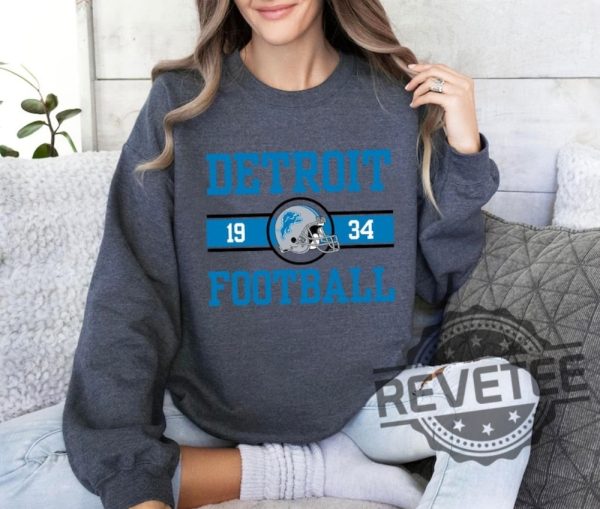 Detroit Lions Sweatshirt Hoodie T Shirt Crewneck Game Day Tee Sweater Football Fan Gift Sunday Gifts For Men Women Birthday Unique revetee 3