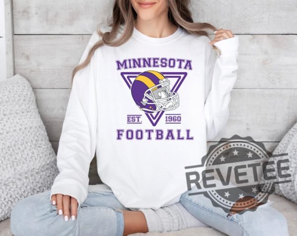 Minnesota Vikings Football Shirt Hoodie Sweatshirt Crewneck Retro Tee Gifts For Fan Mens Womens Birthday Gift Sweater Pullover Hoodies Unique revetee 1