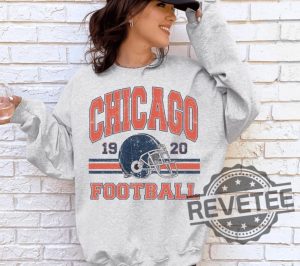 Retro Chicago Bears Crewneck Sweatshirt Hoodie Tshirt Tee Gifts For Fan Sweater Pullover Hoodies Mens Womens Shirts Near Me Vintage Unique revetee 1