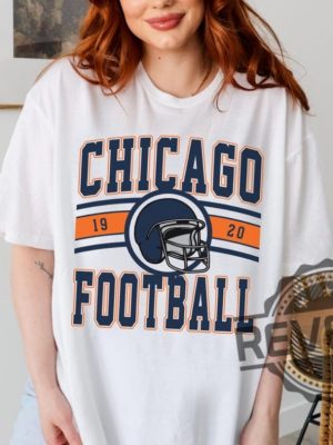 Vintage Chicago Bears Football Crewneck Sweatshirt Tshirt Hoodie Gifts For Fan Mens Womens Gift Birthday Retro Shirts Tee Chicago Sweatshirts revetee 1 3