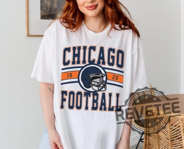 Vintage Chicago Bears Football Crewneck Sweatshirt Tshirt Hoodie Gifts For Fan Mens Womens Gift Birthday Retro Shirts Tee Chicago Sweatshirts revetee 1 3