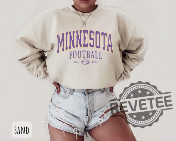 Vintage Minnesota Vikings Est 1961 Football Sweatshirt Hoodie Tshirt Tee Gift For Fan Mens Womens Crewneck Game Day Pullover Shirts Unique revetee 1 1