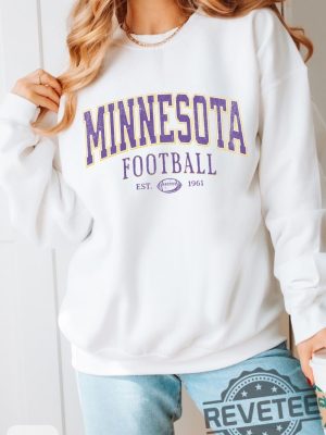 Vintage Minnesota Vikings Est 1961 Football Sweatshirt Hoodie Tshirt Tee Gift For Fan Mens Womens Crewneck Game Day Pullover Shirts Unique revetee 1 5