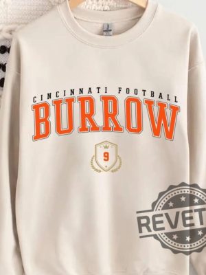 Cincinnati Bengals Joe Burrow Sweatshirt Tshirt Hoodie Tee Gifts For Fan Mens Womens Vintage 90S Shirts Football Sunday Sweater Hoodies Unique revetee 1 3