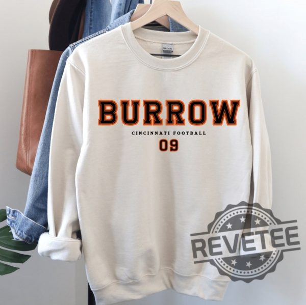 Joe Burrow 09 Cincinnati Bengals Sweatshirt Hoodie Tshirt Tee Gift For Mens Womens Joe Burrow Jersey Retro Vintage Jersey Sweater Pullover Hoodies revetee 1 5