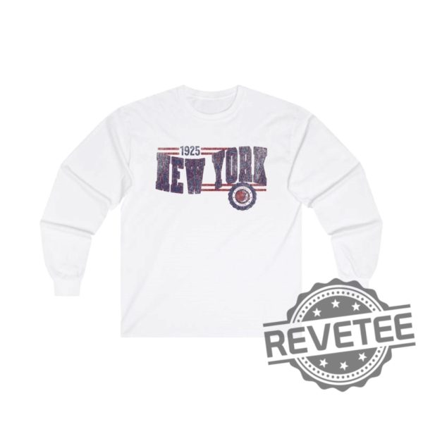 New York Giants Retro Crewneck Long Sleeve Tshirt Hoodie Ny Unisex Shirts Game Day Tshirt Giant Football Fan Gift Mens Womens Unique revetee 1 4