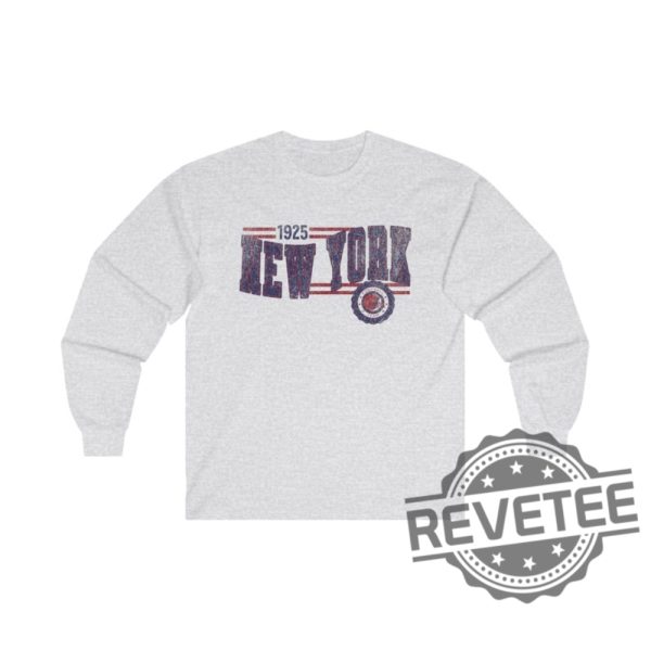 New York Giants Retro Crewneck Long Sleeve Tshirt Hoodie Ny Unisex Shirts Game Day Tshirt Giant Football Fan Gift Mens Womens Unique revetee 1 5