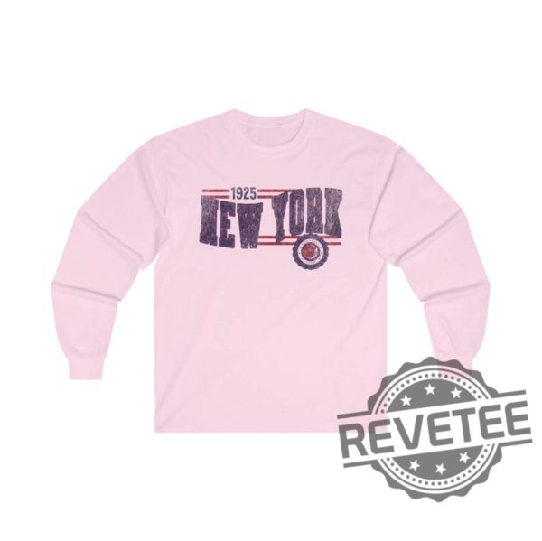 New York Giants Retro Crewneck Long Sleeve Tshirt Hoodie Ny Unisex Shirts Game Day Tshirt Giant Football Fan Gift Mens Womens Unique revetee 1 7