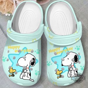 happy everyday snoopy crocs