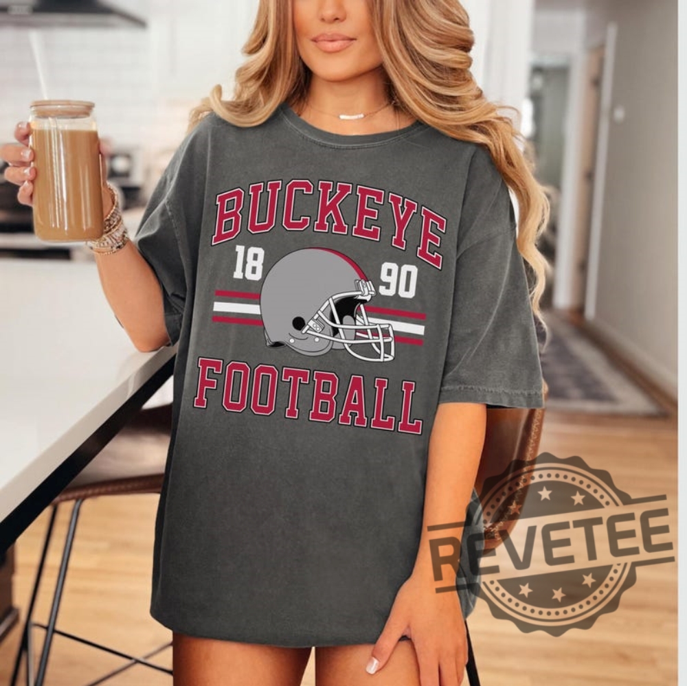 Vintage Ohio State Buckeyes Football Unisex Tshirt Hoodie Sweatshirt Tee Gift For Fan Mom Dad Sweater Hoodies Unique