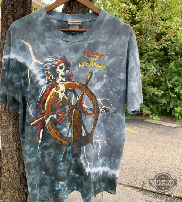 vintage pirates of the caribbean disney shirt reprinted