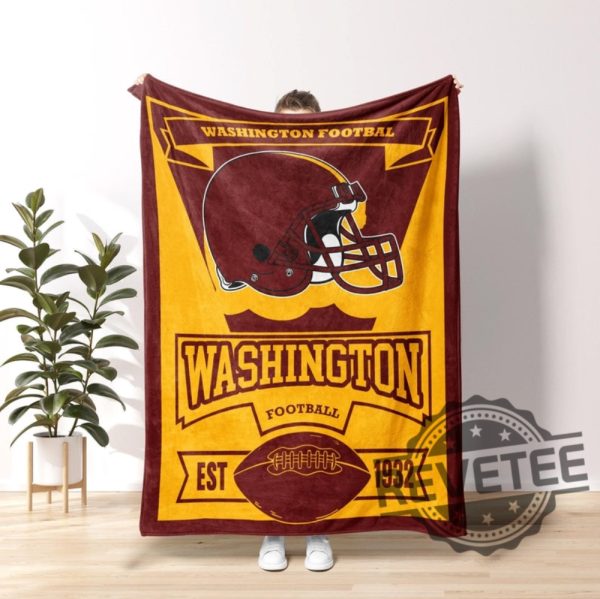 Washington Commanders Blanket Gift For Washington Fan Gifts For Mens Womens Unique revetee 1