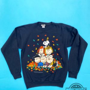 peanuts snoopy charlie brown fall autumn halloween vintage shirt reprinted