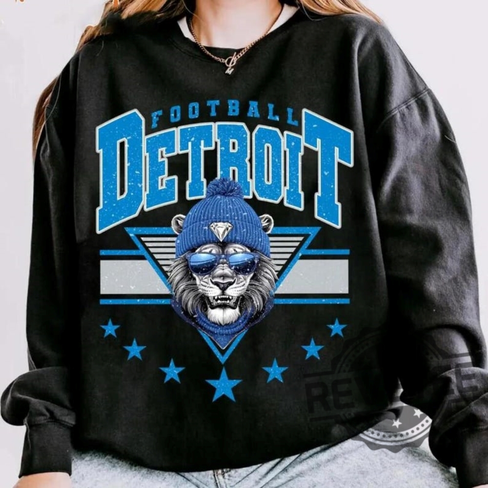 "Unique Philadelphia Eagles Apparel: T-Shirts, Hoodies, Sweatshirts for Fans" 19 Detroit Lions Crewneck Tshirt Sweatshirt Tee Gift For Fan Mens Womens Detroit Football Mascot Lion Tee Game Day Birthday Valentine Unique