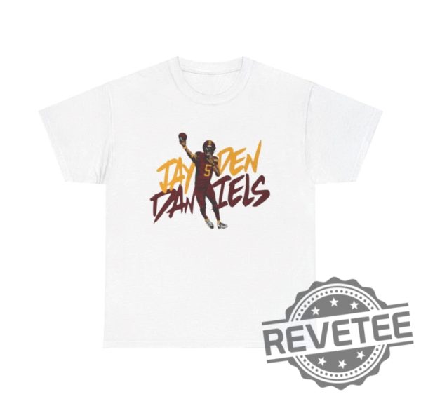 Jayden Daniels Washington Commanders Graphic Tee Sweatshirt Hoodie Unique Tee Gift For Fan Mens Womens Unique revetee 1