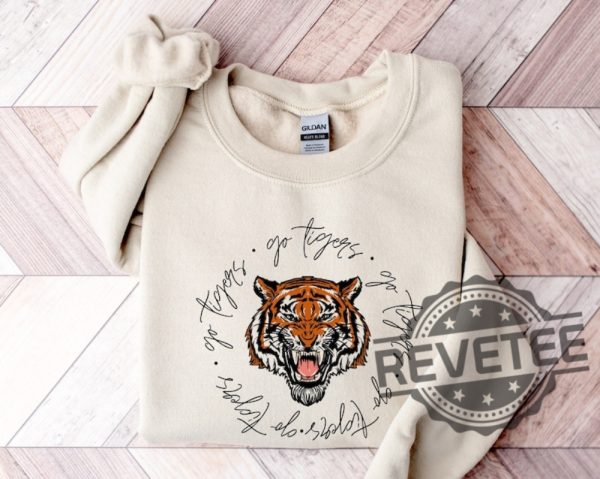 Go Tiger Ripon Tigers Sweatshirt Tshirt Hoodie Game Day Gift For Her Him Crewneck Pullover Hoodies Unique revetee 1