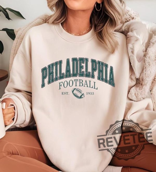 Philadelphia Eagles Retro Sweatshirt Tshirt Hoodie Tee Gift For Fan Mens Women Crewneck Pullover Unique revetee 1