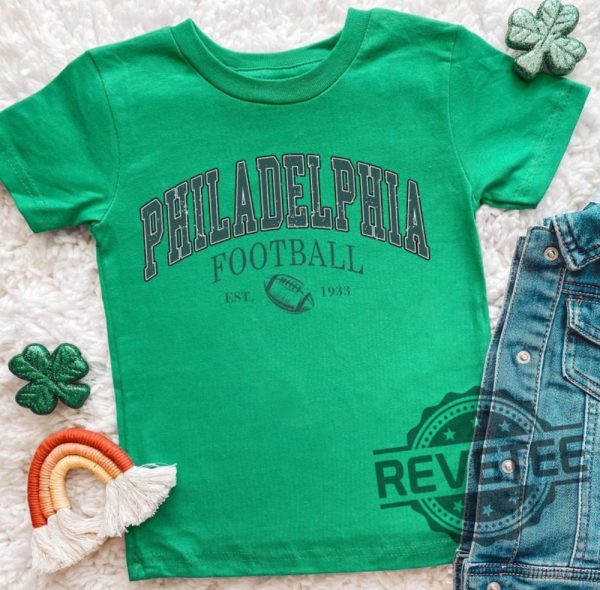 Philadelphia Eagles Retro Sweatshirt Tshirt Hoodie Tee Gift For Fan Mens Women Crewneck Pullover Unique revetee 1 1