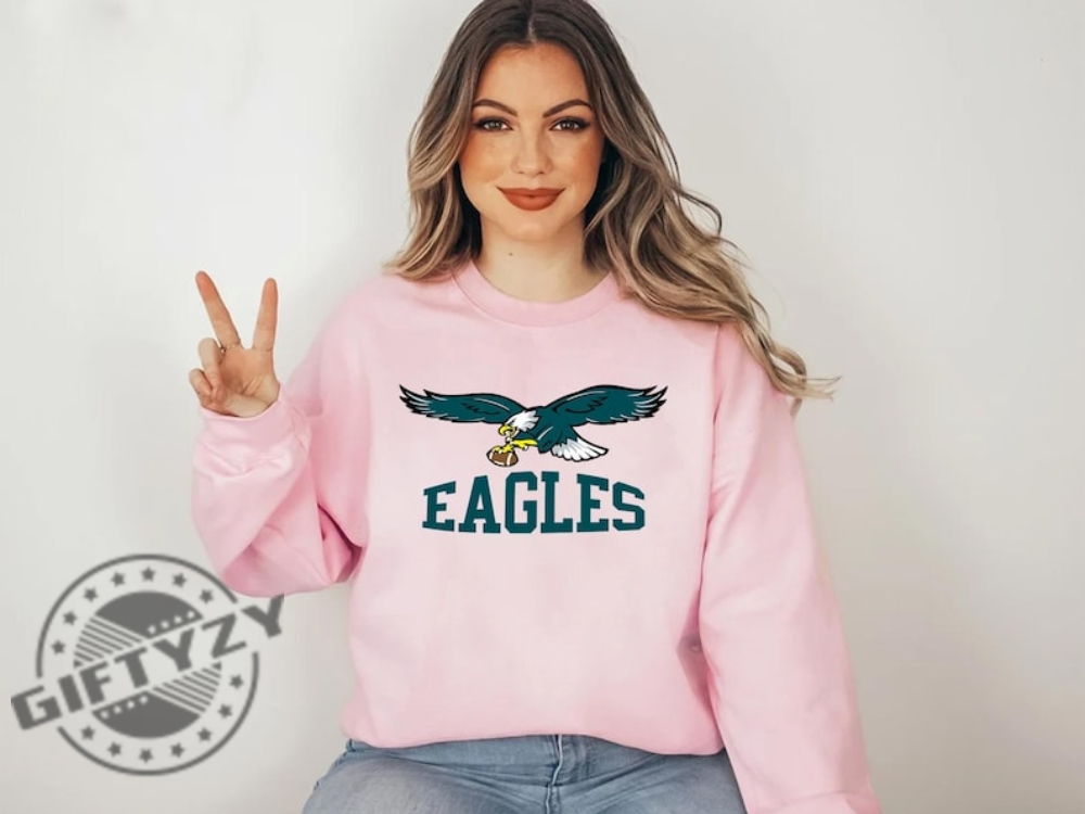 Philadelphia Eagles Football Fans Tshirt giftyzy 1