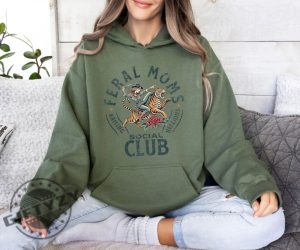 Feral Moms Social Club Tshirt giftyzy 5