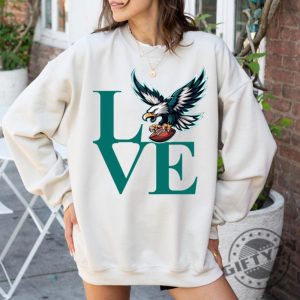 Love Philadelphia Eagles Fan Shirt giftyzy 4