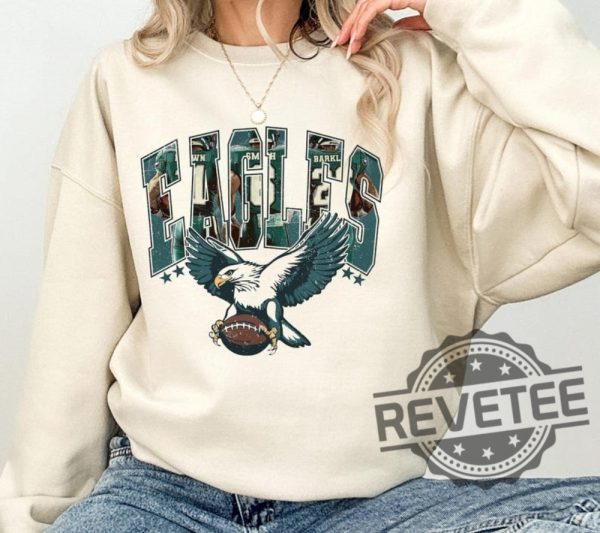 Vintage Philadelphia Eagles Football Shirt Hoodie Sweatshirt Tee Gift For Him Her Retro Bird Gang Outfit Jersey Crewneck Unique revetee 1
