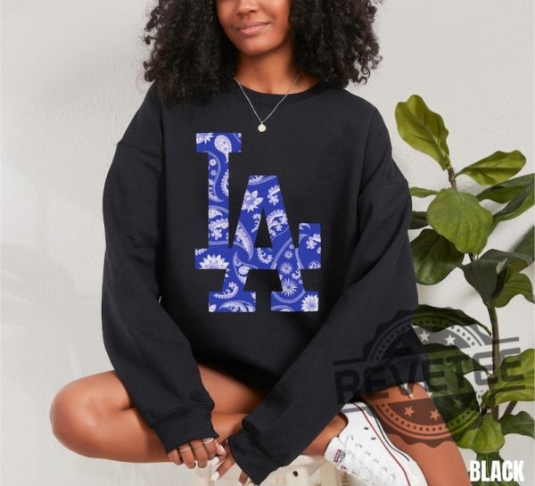 La Paisley Bandana Los Angeles Dodgers T Shirt Hoodie Sweatshirt Tee Gift For Men Women Crewneck Pullover Unique revetee 1