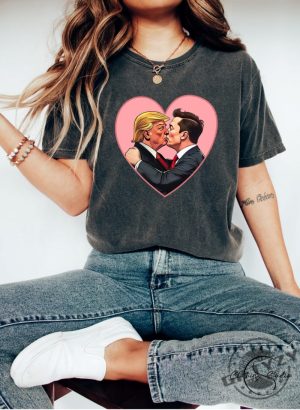 Donald Trump Elon Musk Love Shirt giftyzy 3