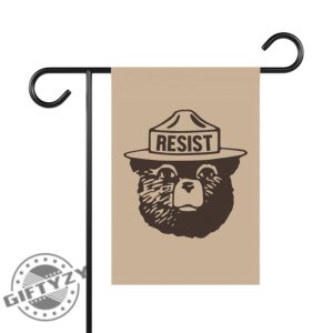 Resist Bear Garden Flag giftyzy 3