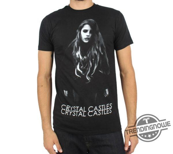 Lady Gaga Wearing Crystal Castles Shirt trendingnowe 1