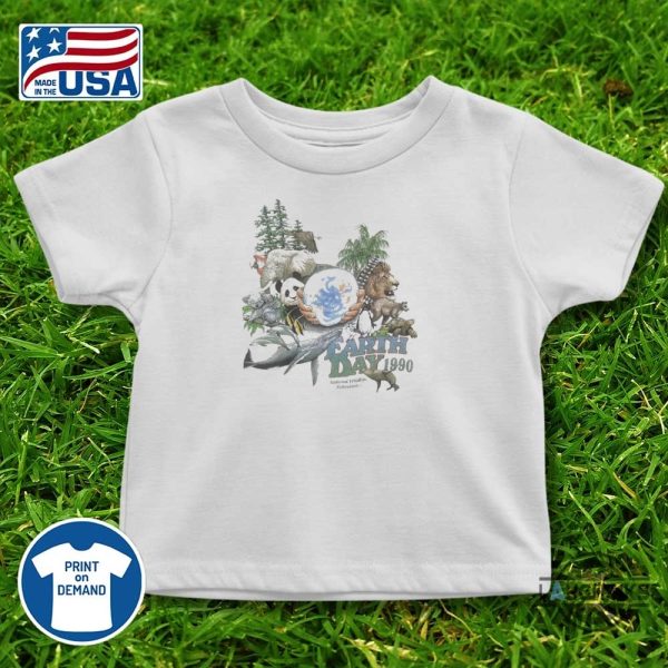 vintage earth day every day national wildlife federation shirt