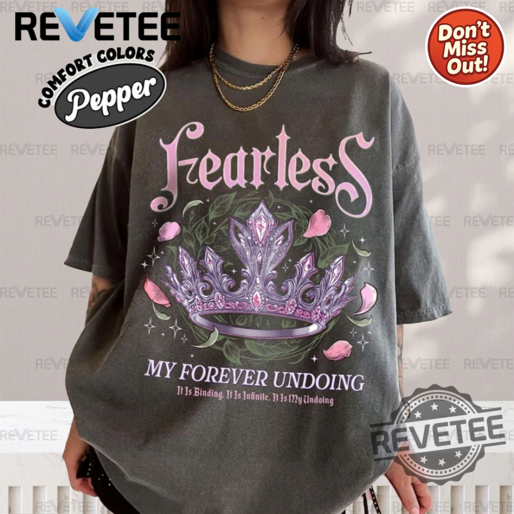 Summer 2025 Style Guide: Must-Have T-Shirts, Hoodies, and Sweatshirts 9 Fearless Bookish Shirt Powerless Series Shirt Lauren Roberts Inspired Hoodie Sweatshirt