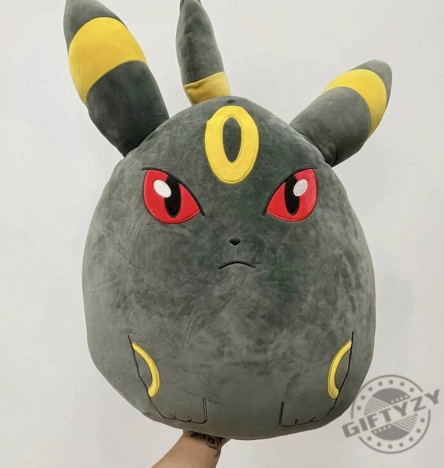 "Celebrate Iconic Anniversaries with Unique Collectibles and Festive Gifts" 6 Umbreon Squishmallows Plush