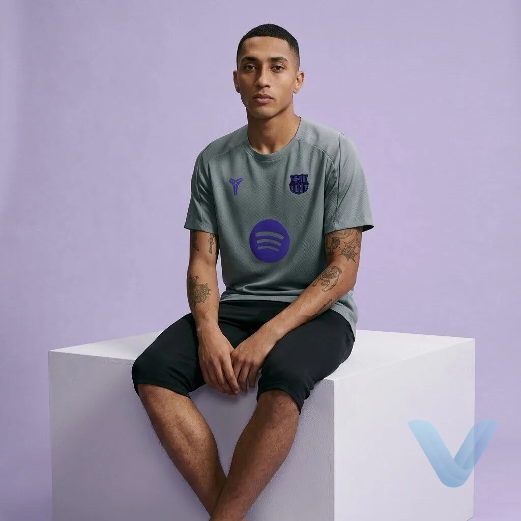 Nike Mens FC Barcelona x Kobe Bryant Training Away Kit 2025/26 9 Nike Mens FC Barcelona x Kobe Bryant Training Away Kit 2025/26