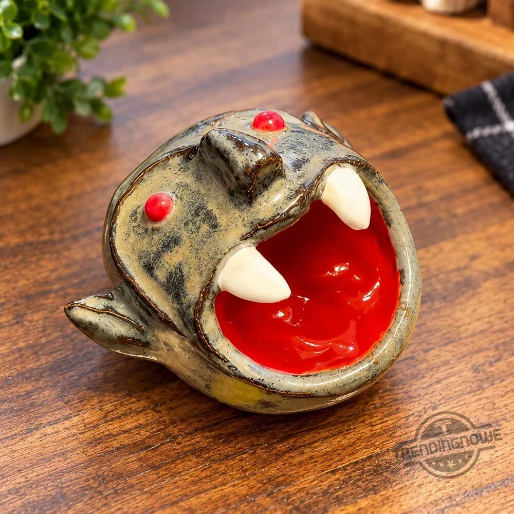 Count Dipula Dracula Ceramic Vampire Sauce Bowl Ketchup Dish 6 Count Dipula Dracula Ceramic Vampire Sauce Bowl Ketchup Dish