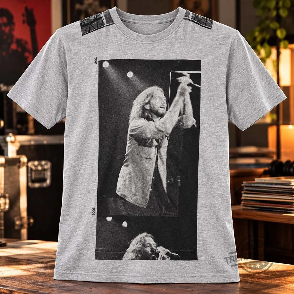 BTS Taehyung V Buenos Aires Day 2 Soloist Eddie Vedder Pearl Jam 20th Anniversary Shirt 7 BTS Taehyung V Buenos Aires Day 2 Soloist Eddie Vedder Pearl Jam 20th Anniversary Shirt