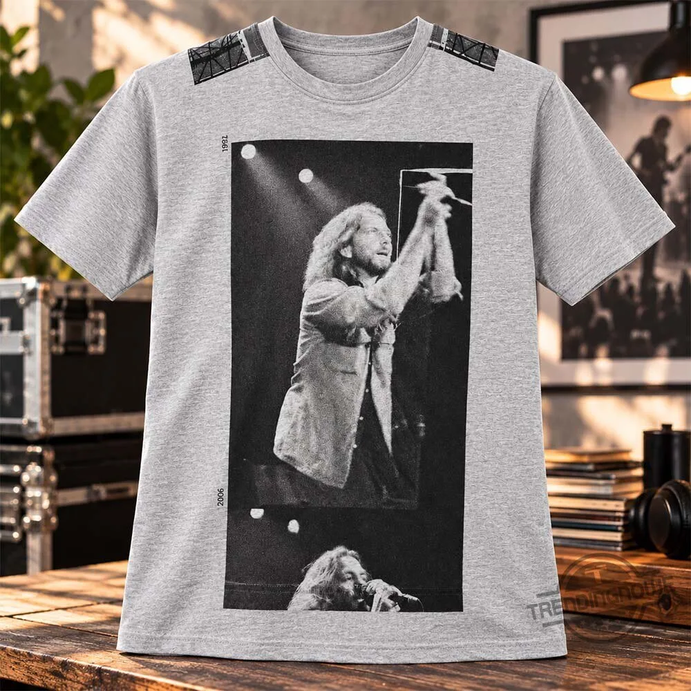 BTS Taehyung V Buenos Aires Day 2 Soloist Eddie Vedder Pearl Jam 20th Anniversary Shirt 9 BTS Taehyung V Buenos Aires Day 2 Soloist Eddie Vedder Pearl Jam 20th Anniversary Shirt